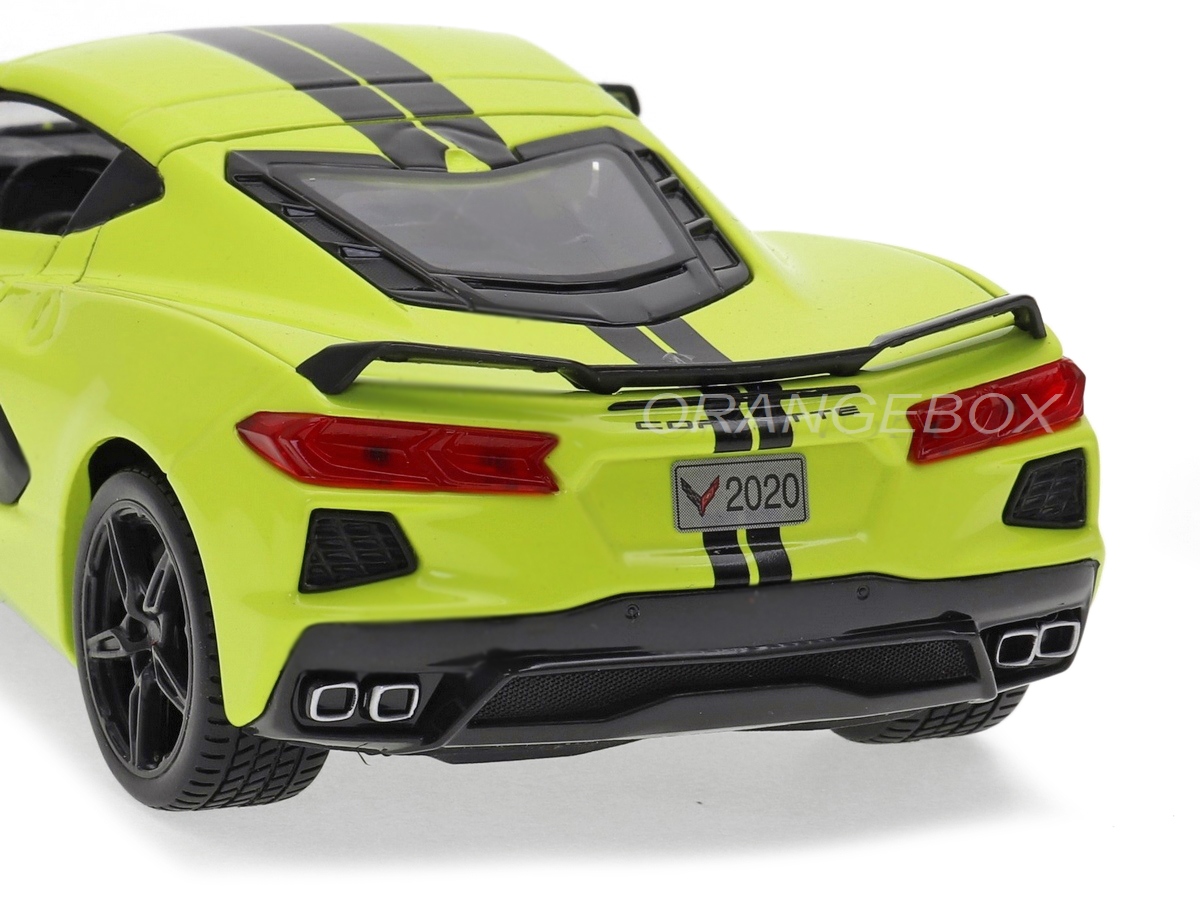 Chevrolet Corvette Stingray Z51 Coupe 2020 Maisto 1:24 Amarelo